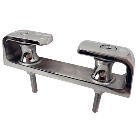 Sidevisning af SeaTec klyds med ruller og dimensioner.