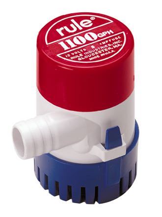 Rule 1100 gph 24v pumpe vist bagfra med tilslutninger