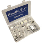 Nautecled sample box med 36 LED-pærer og adapter vises på hvid baggrund