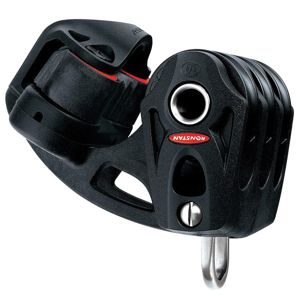 Ronstan, Serie 30 Orbit trippelblock med hundsvott och cleat