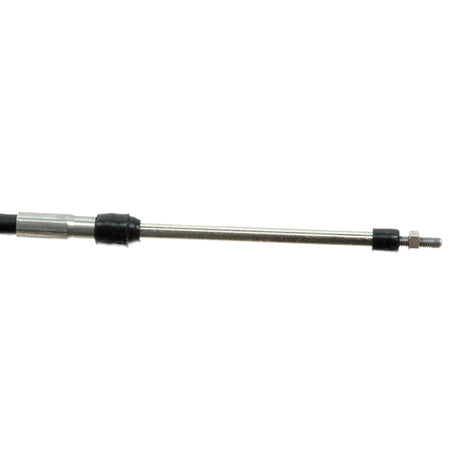 Ultraflex kontrolkabel C8 installeret i en motorbåd