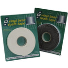 PSP vinyl foam tape i sort, vist fra siden med klæbemiddel synligt